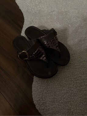 🤎VINTAGE NIKE AIR LEATHER THONG SANDALS